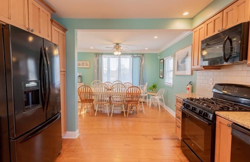 Villas Casa | Beach Block, Water View with Pool. Sleeps 12