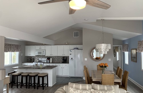 South Beach Haven Casa | Beach Block with Views of Atlantic from Inside + Out
