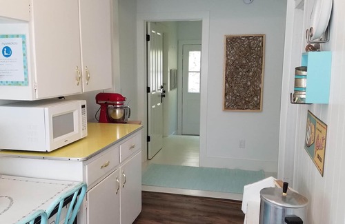 Frankfort Casa | Beach Breeze Cottage, a pocos pasos de la playa, capacidad para 12.