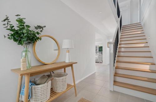 The Entrance North Casa | Beach Breeze Escape - The Entrance North