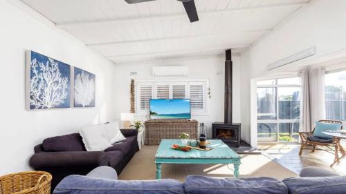 Corlette Casa | Beach Bungalow