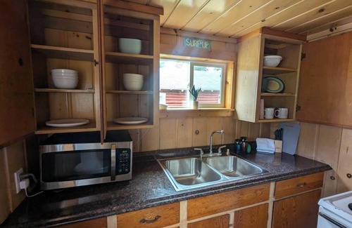Prudenville Casa | Beach Bungalow - Cabin #1