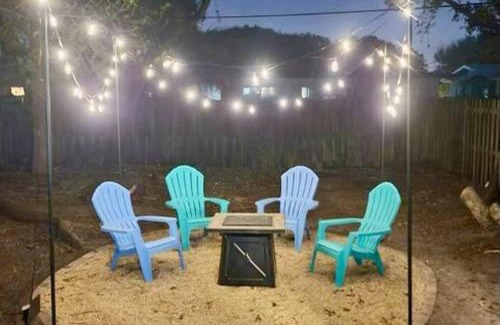 Cocoa Beach Casa | Beach Bungalow in downtown Cocoa Beach