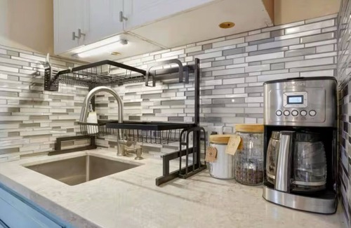 Point Loma Casa | Beach Bungalow w/Free Parking Sunset Cliffs