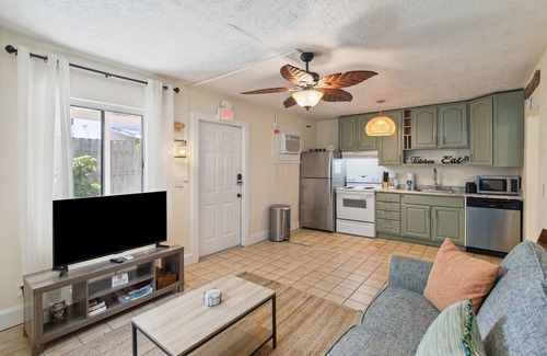 Cocoa Beach Apartamento | Beach Bungalows By The Sea 1