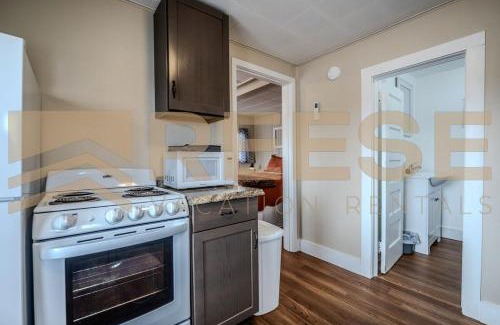 Lake Ozark Casa | Beach Cabin #3
