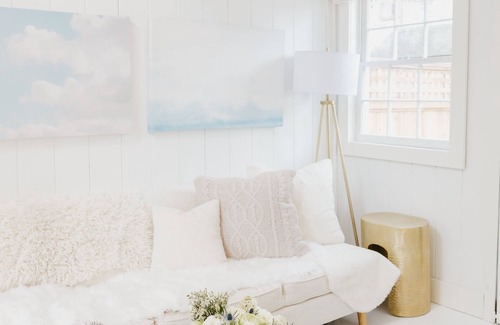 Nantucket Town Cabaña | Beach chic guest cottage, in town, just renovated