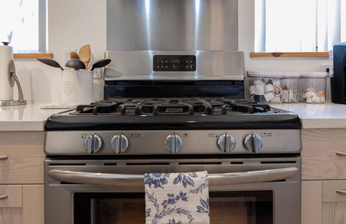 Moss Beach Casa | Beach Chic Oasis Home, walk to the beaches, restaurants, ocean views & more