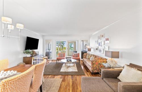 Isle of Palms Apartamento | Beach Club Villa 27 - Oceanview Walkout by Beach and Pool
