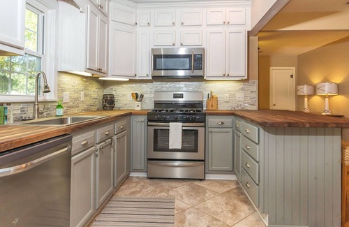 Ocean Springs Casa | Beach Cottage Bechtel Blvd.