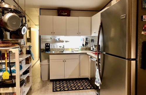 Reedville Cabaña | BEACH COTTAGE BY THE SEA....