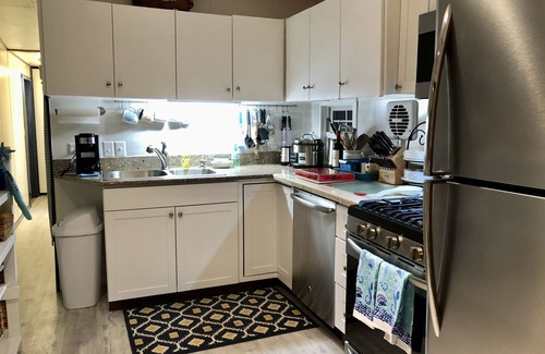 Reedville Cabaña | BEACH COTTAGE BY THE SEA....