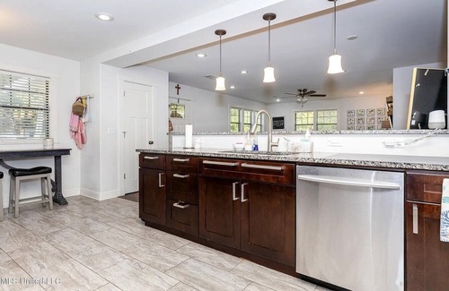 Ocean Springs Cabaña | Beach Cottage Lafayette Circle