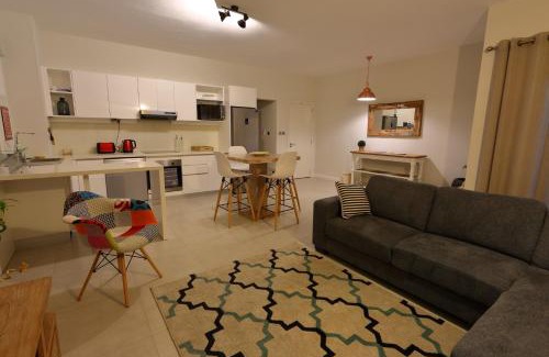 Pereybere Apartamento | Beach Cove 4