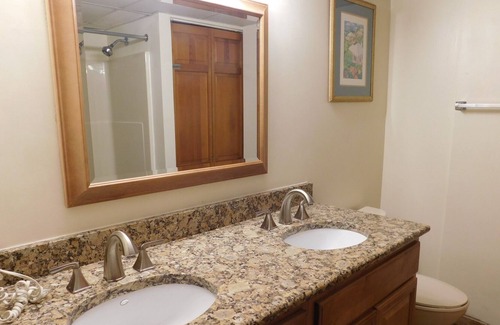 Windy Hill Condominio | Beach Cove Resort #421 1 Bedroom Condo by Redawning