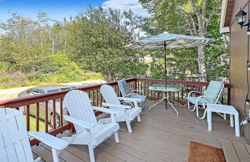 York Beach Casa | Beach Daze Cottage Brought to you by GetAway Vacations