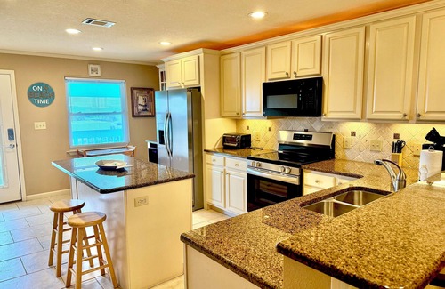 Villa Sabine Condominio | ¡NUEVO LISTADO! Playa deslumbrante!🏝LOCATIONx3! ¡CAMINAR A TODOS LADOS! Corazón de la playa de Pensacola!