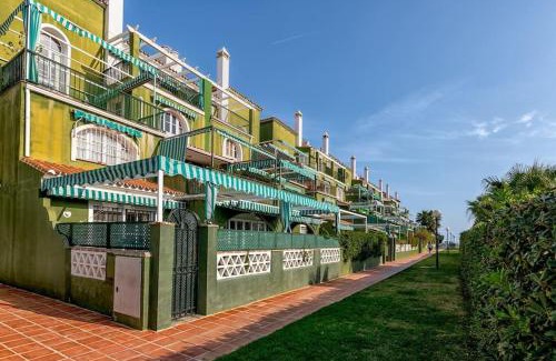 Guadalmar Apartamento | Beach Duplex with Sea views