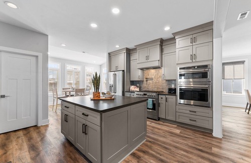 Cape Charles Casa | "Beach Escape"-3BR, 3BA Beautiful Home With Private Soft Sand Beach Access!