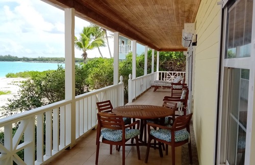 Rokers Point Casa | Beach Front, Calypso @ Flamingo Bay Rokers Point/Harts