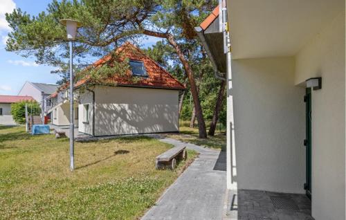 Altenkirchen Apartamento | Beach Front Apartment In Altenkirchen With Wifi