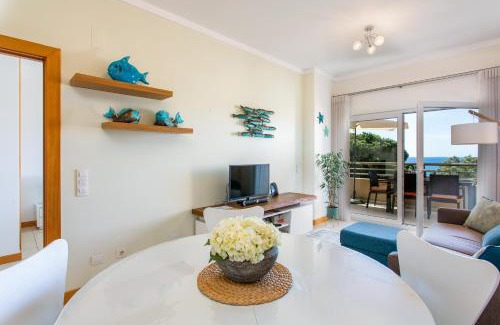 Areias de Sao Joao Apartamento | Beach front apartment Barracuda Albufeira