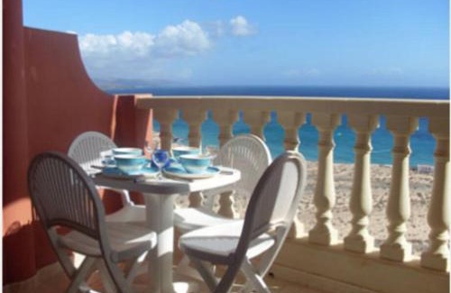 Pájara Apartamento | Beach front apartment with stunning ocean views!