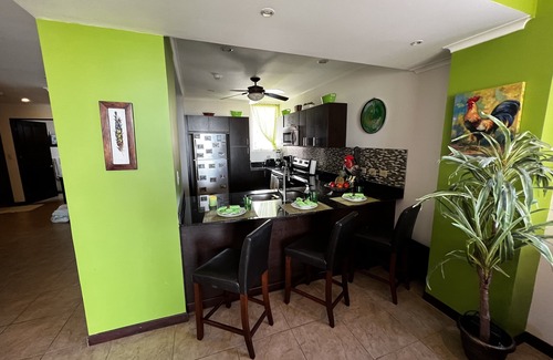 Barrio Los Villalobos Condominio | Sublime Beach Front en Jaco 5 plazas, lujo! Ahora reservando para el invierno 2020