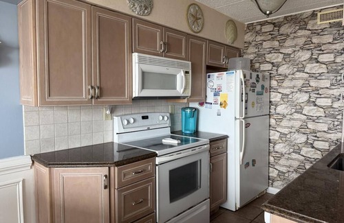Sea Isle City Condominio | Beach Front Condo with Fantastic Views