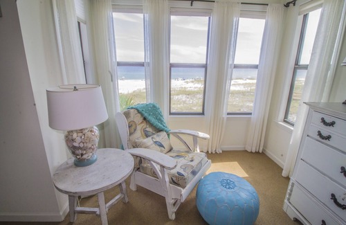 Ono Island Casa | Gulf Front Beach Cottage