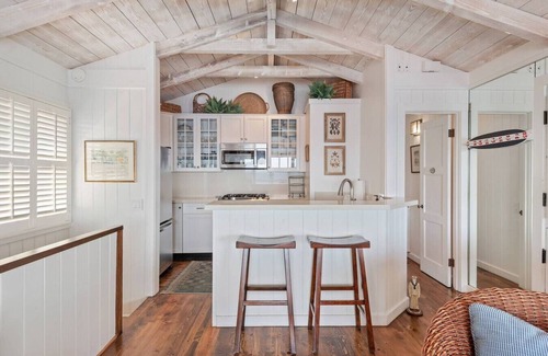 Montecito Apartamento | Beach Front Escape on Miramar Beach in Montecito