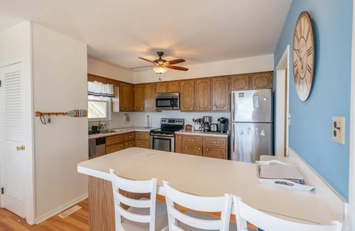 Dennisville Casa | Beach Front Getaway- Unbeatable Location!