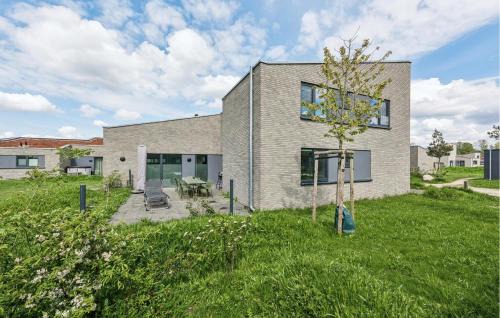 Lembruch Casa | Beach Front Home In Lembruchdümmer See