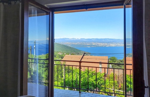 Opatija Casa | Casa frente a la playa en Lovran con.