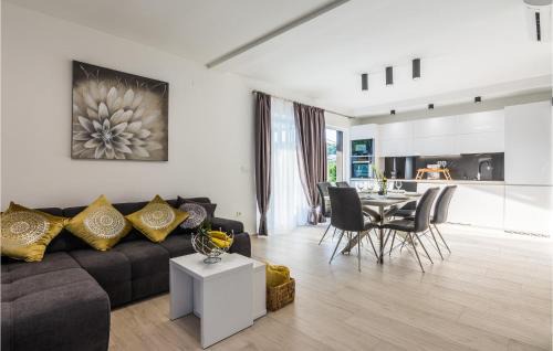 Zdrelac Casa | Beach Front Home In Zdrelac