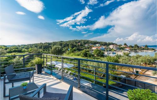Zdrelac Casa | Beach Front Home In Zdrelac