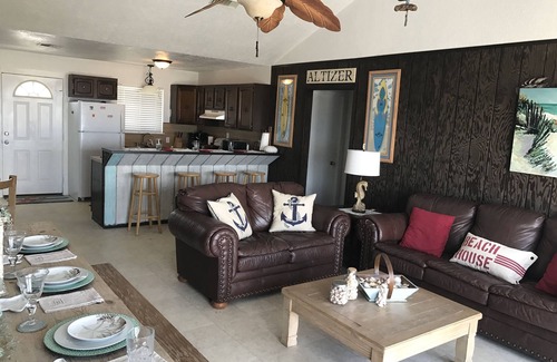 Surfside Beach Casa | Frente a la playa Inicio con vistas espectaculares en Middle Beach