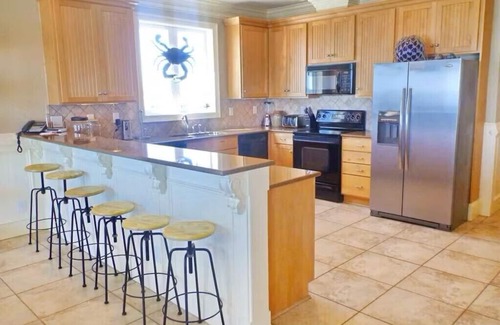 East End Casa | Beach front, pet friendly, swimming pool, 6 bedrooms & baths!