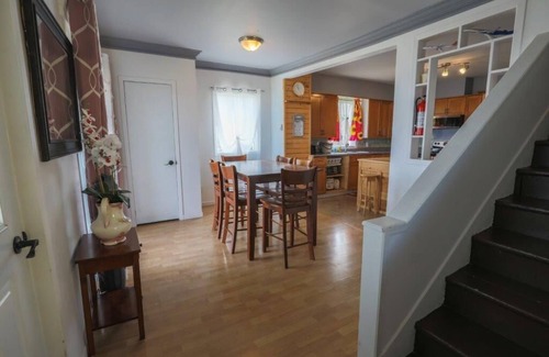 Cap-Chat Casa | Beach front quality house, open year round, Cap- Chat, Gaspesie, fishing, kayak,
