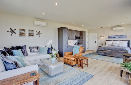 Carpinteria Apartamento | Beach front Sea Loft in Santa Barbara. Weekly discounts. Best beach sunsets!