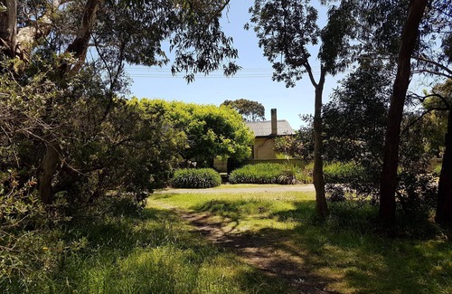 Inverloch Casa | Beach Front, Unique, Peaceful
