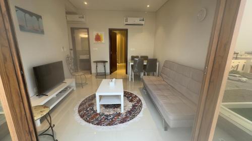 As Sifah Apartamento | Beach Front Views