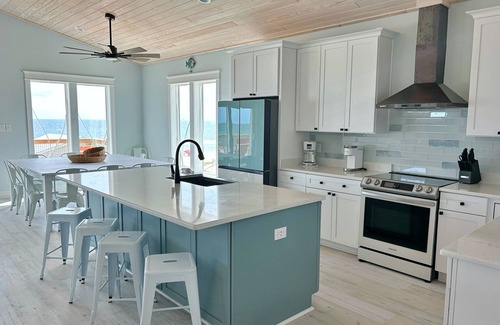 Southpointe Casa | Beach Front w/ Private Pool & Pet Friendly!