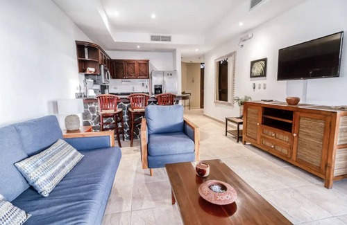 Barrio Los Villalobos Condominio | Beach Front with beautiful ocean view 3 beds, 2 baths condo in Jaco Beach