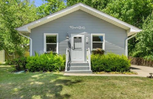 Saugatuck Casa | Beach Glass