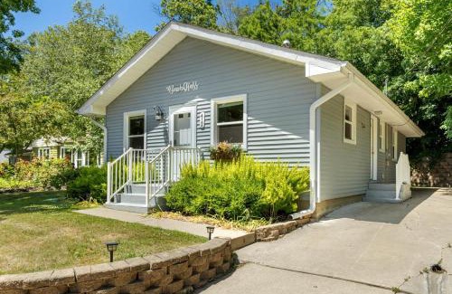 Saugatuck Casa | Beach Glass