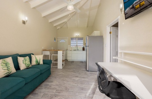 Runaway Bay Apartamento | Beach, golf, everything nearby Top quality, quiet, comfortable