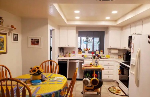 Carlsbad Casa | Beach, Golf, Legoland, Seaworld, Harbor, Outlets