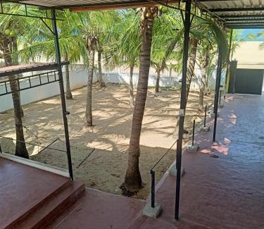 Addalachchenai Casa | Beach Guest House Addalaichenai