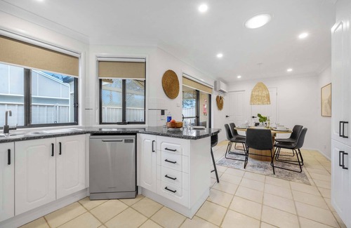Vincentia Villa | Beach Holiday Villa Jervis Bay